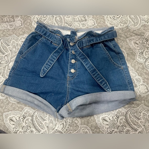 Wax Jean Belted Button Fly Elastic Waist High Waist Jean Shorts - Picture 2 of 4